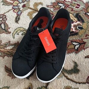 Swims Men's Breeze Tennis Knit sneakers Size 10 New with tags